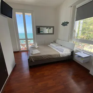Sollevante リオマッジョーレ